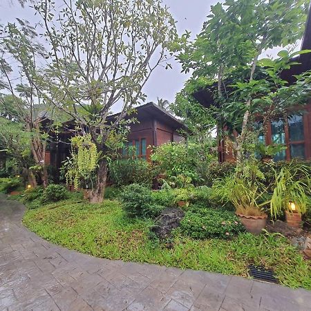 Areeya Phubeach Resort Wooden House Ban Chong Phli Zewnętrze zdjęcie