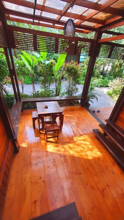 Areeya Phubeach Resort Wooden House Ban Chong Phli Zewnętrze zdjęcie