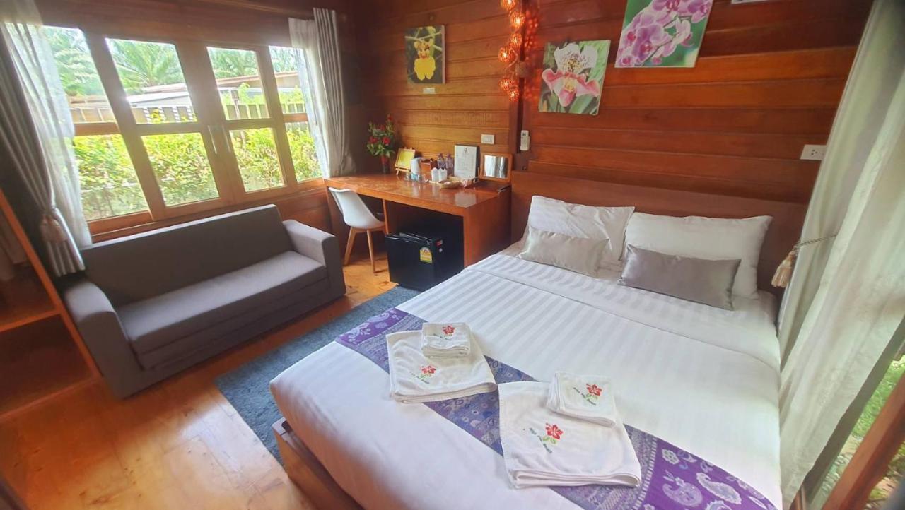 Areeya Phubeach Resort Wooden House Ban Chong Phli Zewnętrze zdjęcie