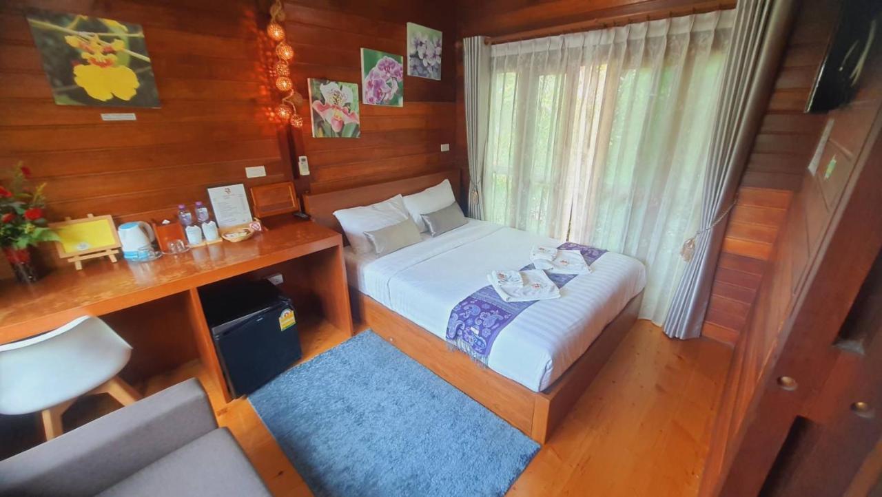 Areeya Phubeach Resort Wooden House Ban Chong Phli Zewnętrze zdjęcie